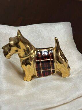 Vtg-Estée Lauder jeweled Scottie Dog perfume compact. All original jewels intact